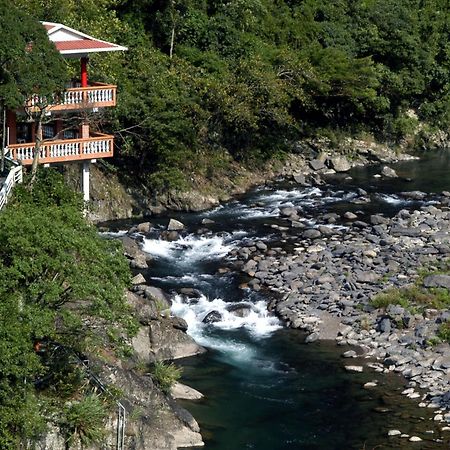 Sun Moon Bed& Breakfast Daire Wulai Dış mekan fotoğraf
