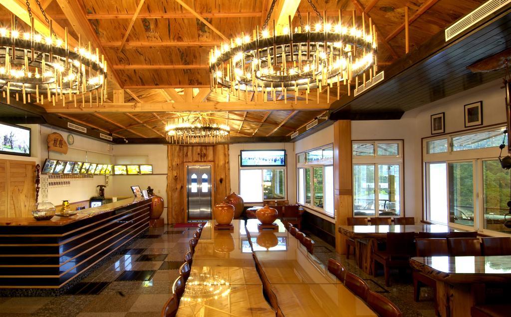 Sun Moon Bed& Breakfast Daire Wulai Dış mekan fotoğraf